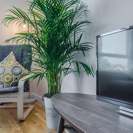 Panorama Apartments By Mesh Accommodation Short & Long Term Lets Ashford For Contractors Or Corporate Stays Exterior foto