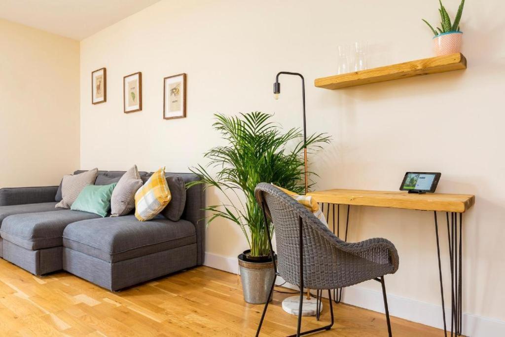 Panorama Apartments By Mesh Accommodation Short & Long Term Lets Ashford For Contractors Or Corporate Stays Exterior foto